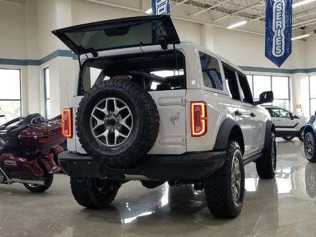 Certified 2025 Ford Bronco Badlands AWD/4WD image 6