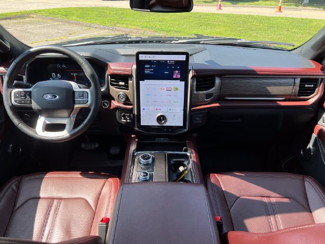 Certified 2023 Ford Expedition Limited AWD/4WD image 37