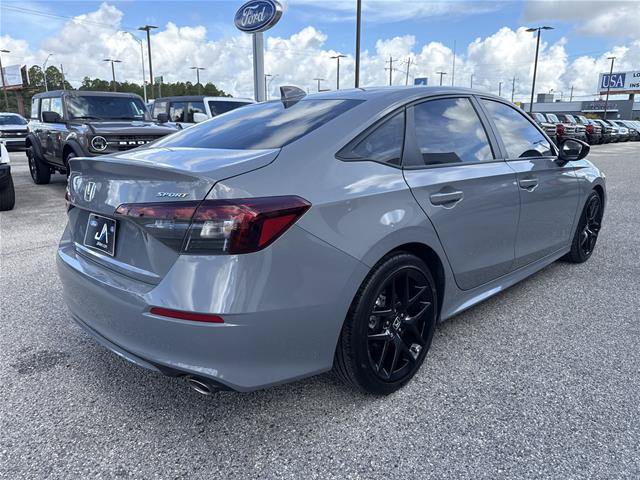 Used 2025 Honda Civic Sport image 3
