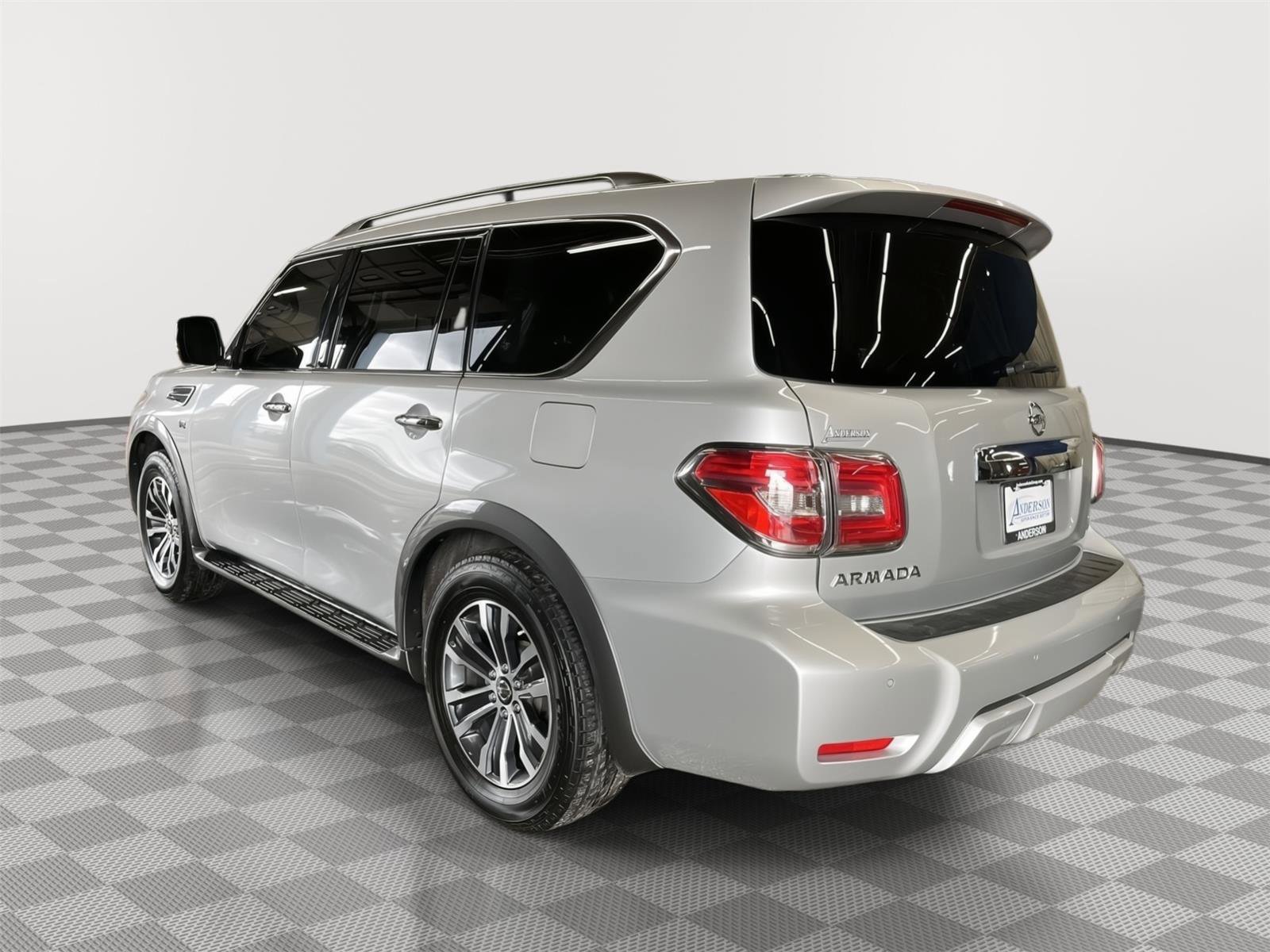 Used 2017 Nissan Armada SL w/ Technology Package image 3