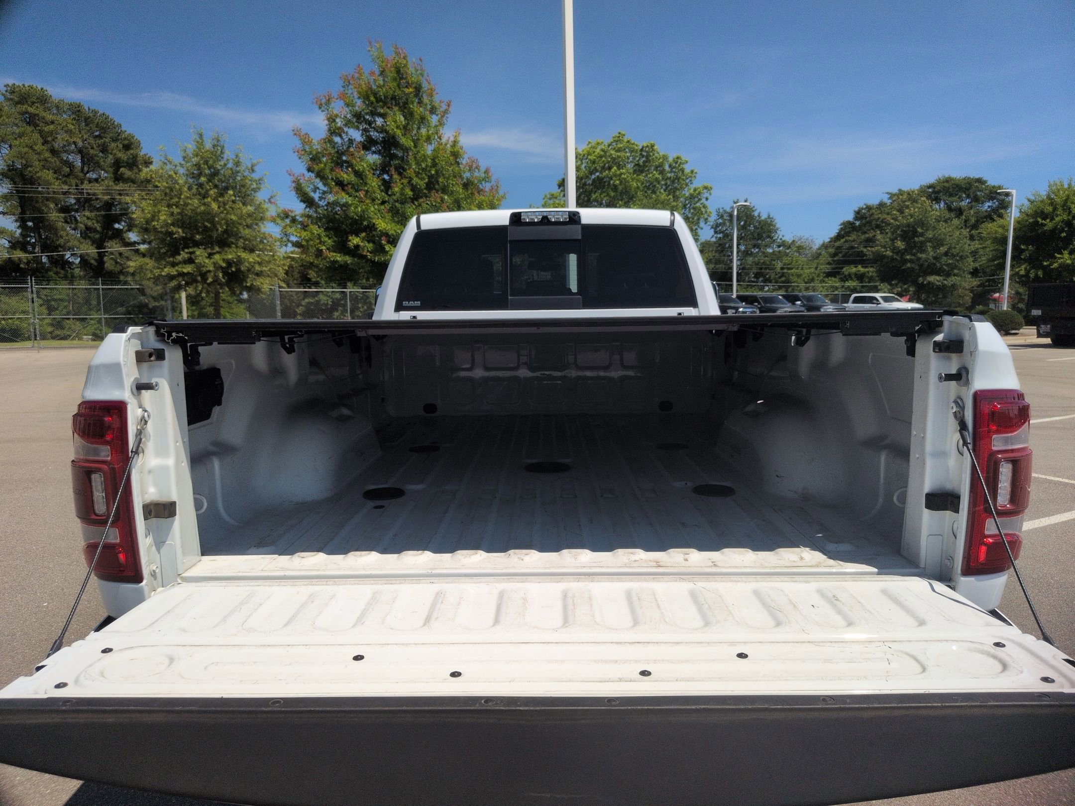 Used 2021 RAM 3500 Laramie AWD/4WD image 32