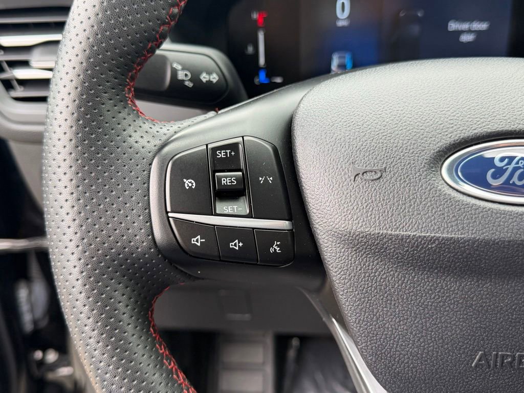 Certified 2023 Ford Escape ST-Line AWD/4WD image 27