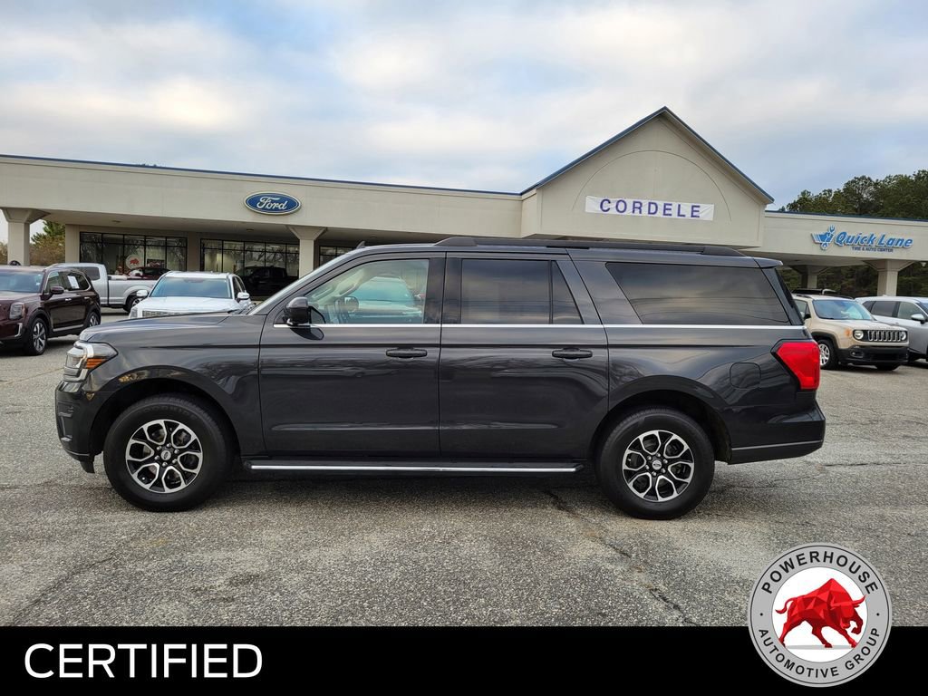 Certified 2023 Ford Expedition Max XLT image 3