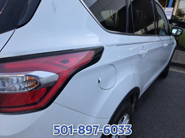 Certified 2018 Ford Escape SE FWD image 14