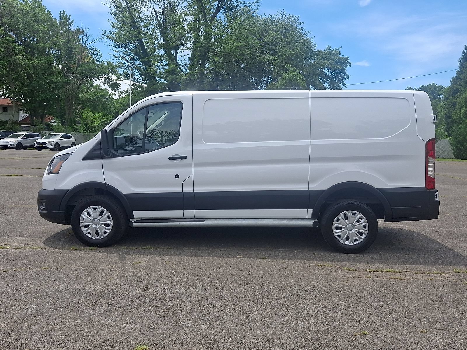 Certified 2025 Ford Transit 250 Low Roof w/ Exterior Upgrade Package RWD image 4