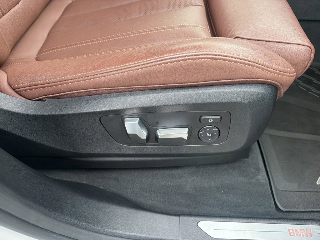 Used 2019 BMW X5 xDrive40i w/ Convenience Package AWD/4WD image 37
