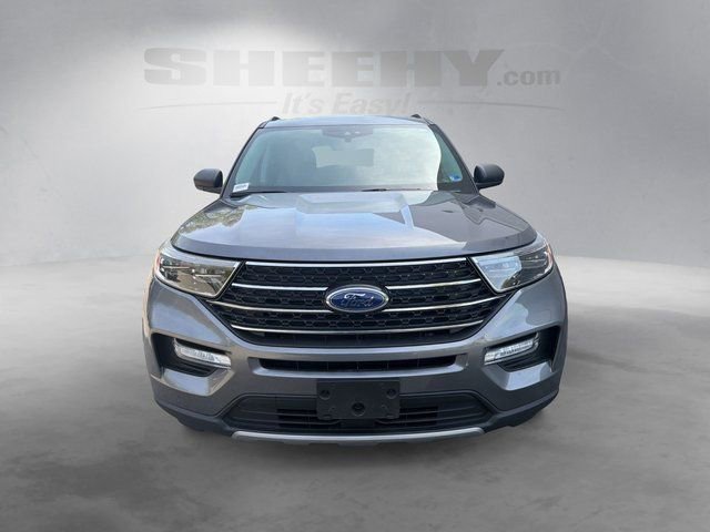 Certified 2022 Ford Explorer XLT w/ Equipment Group 202A AWD/4WD image 17