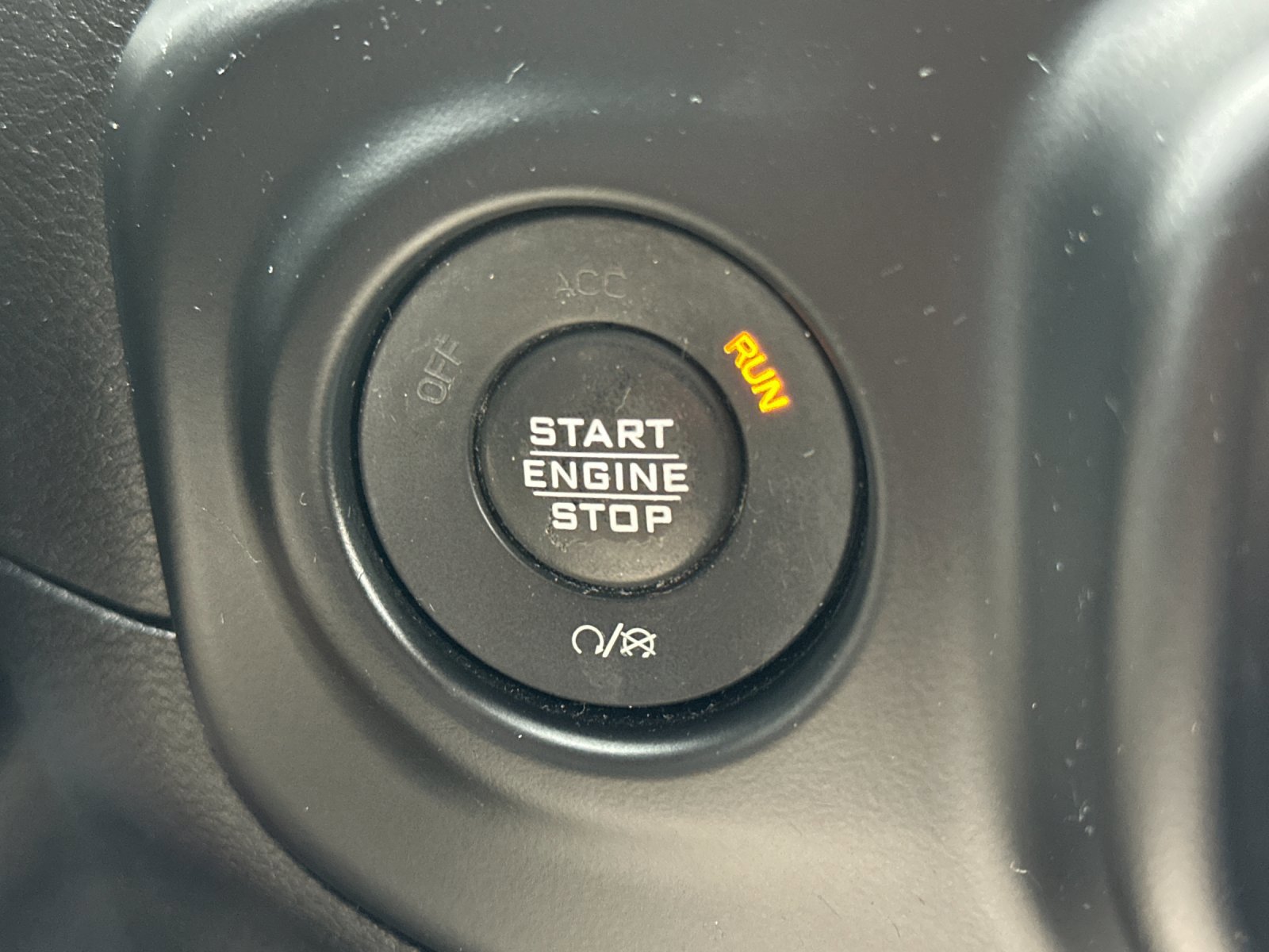 Used 2019 Jeep Wrangler Sport image 22