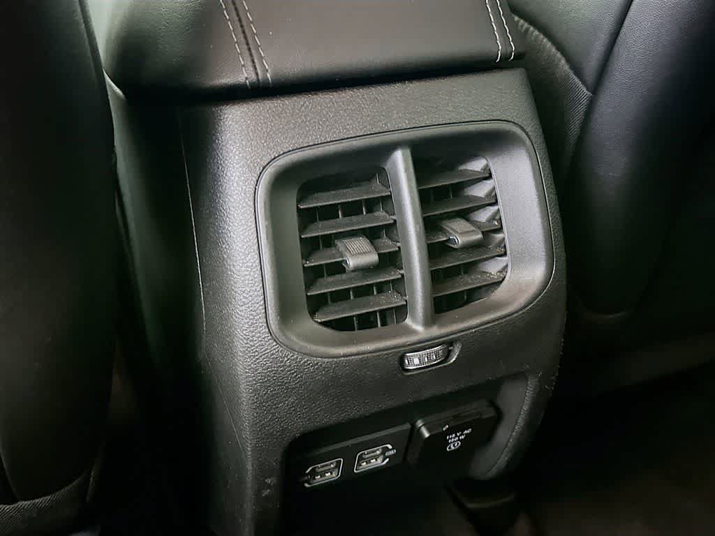 Used 2023 Jeep Cherokee Altitude Lux AWD/4WD image 13