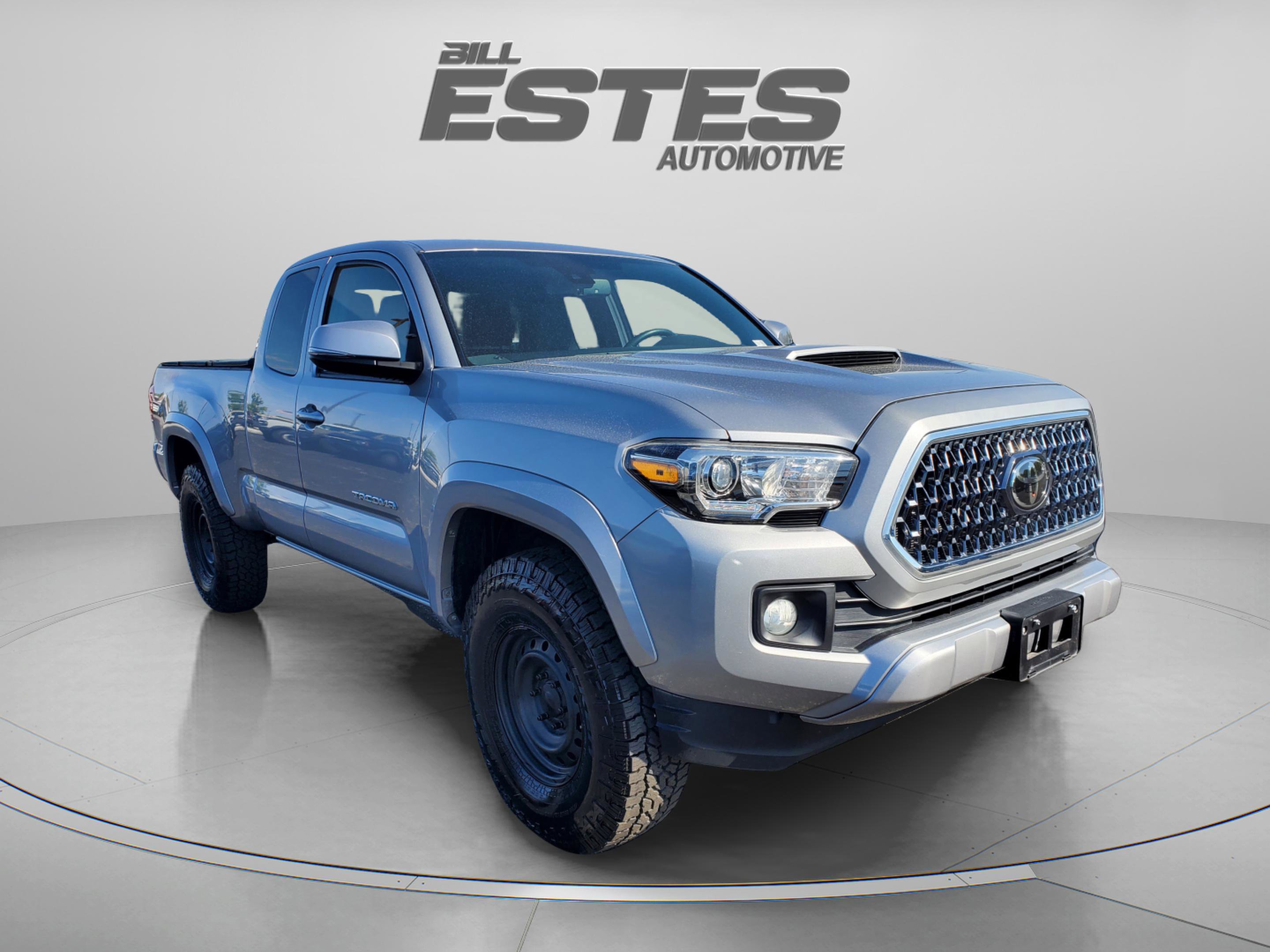 Used 2019 Toyota Tacoma TRD Sport w/ Technology Package AWD/4WD image 5