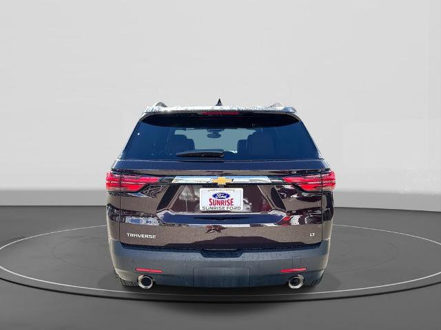 Used 2022 Chevrolet Traverse LT image 3