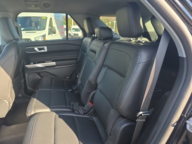 Certified 2022 Ford Explorer XLT w/ Equipment Group 202A image 20