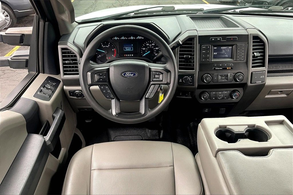 Certified 2022 Ford F250 XL w/ STX Appearance Package image 4