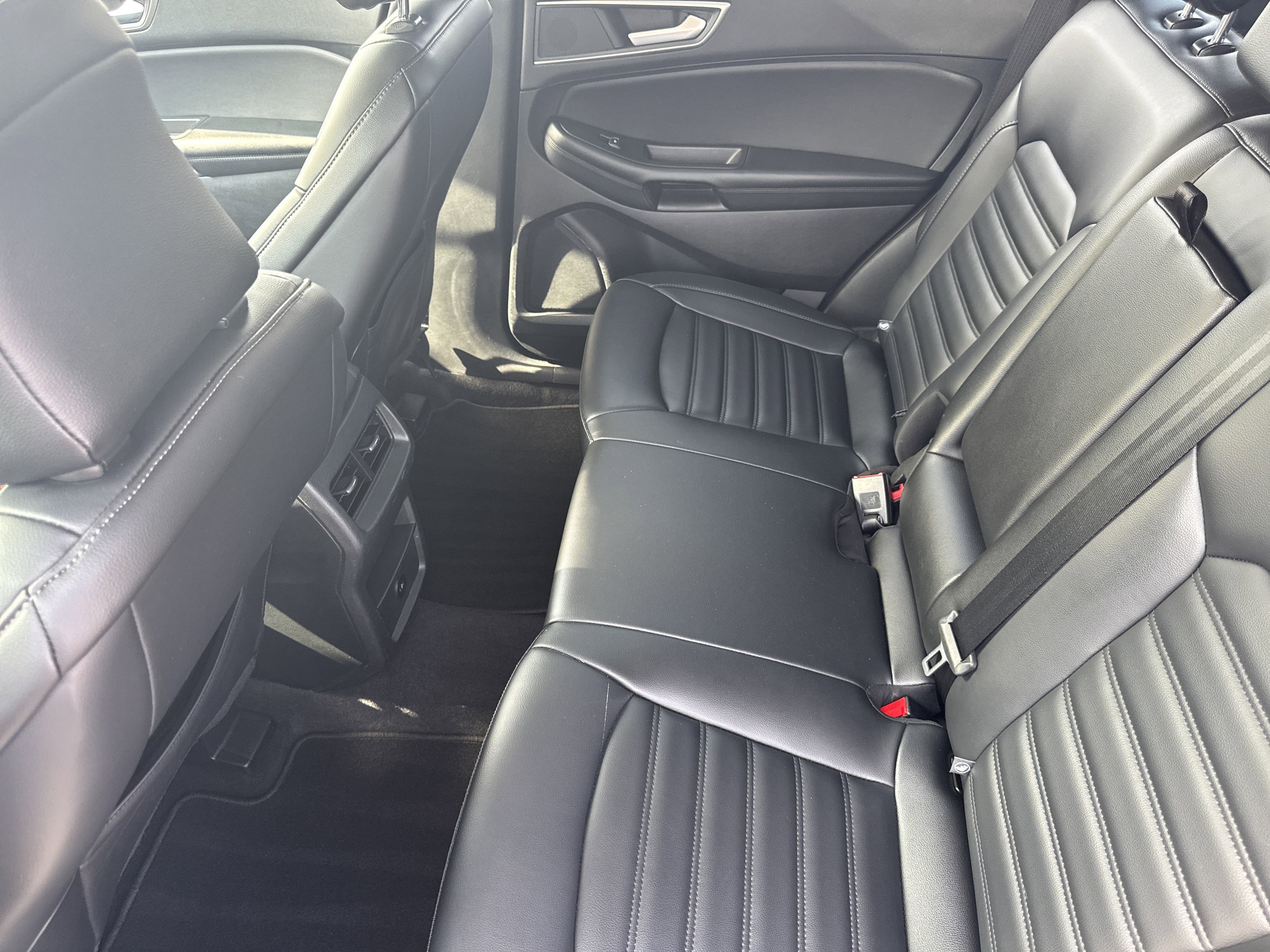 Certified 2024 Ford Edge SEL image 22