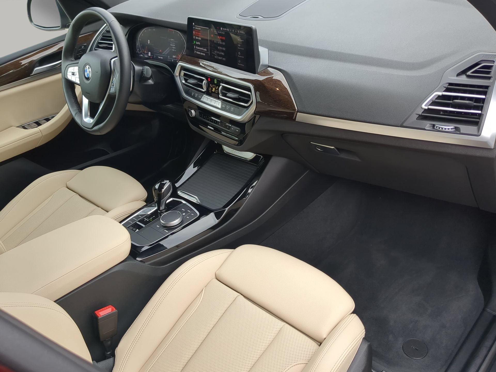 Used 2024 BMW X3 sDrive30i w/ Convenience Package RWD image 49