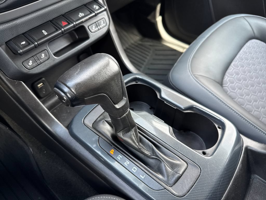Used 2017 Chevrolet Colorado Z71 AWD/4WD image 23