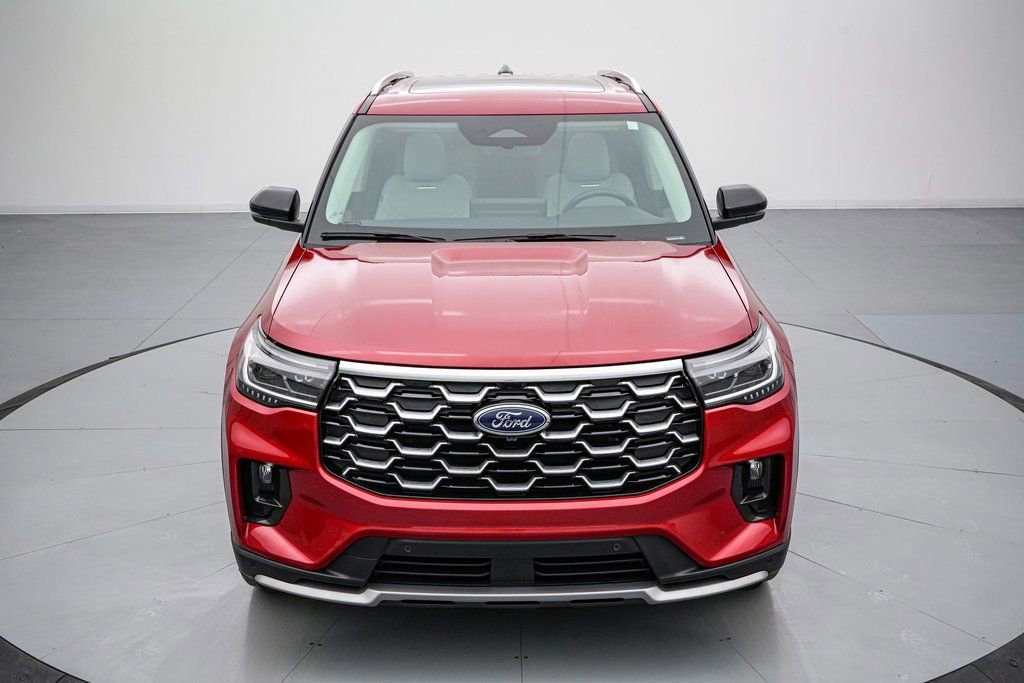 Certified 2025 Ford Explorer Platinum w/ Ultimate Package image 9