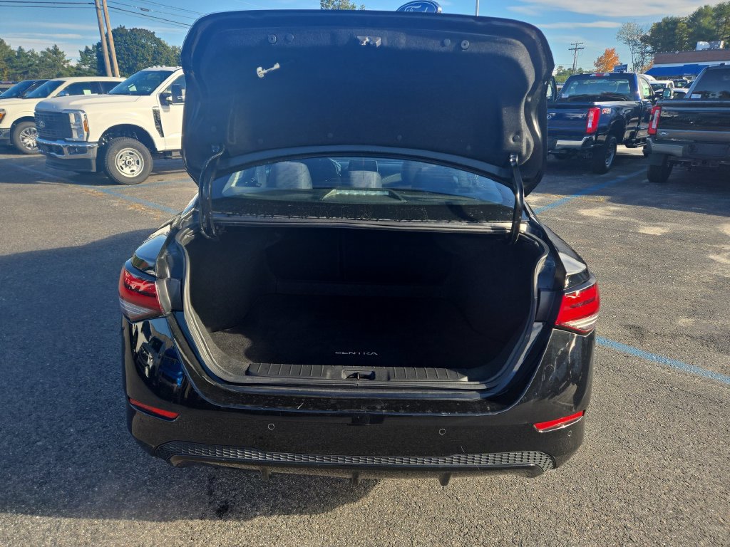 Used 2024 Nissan Sentra SV FWD image 3
