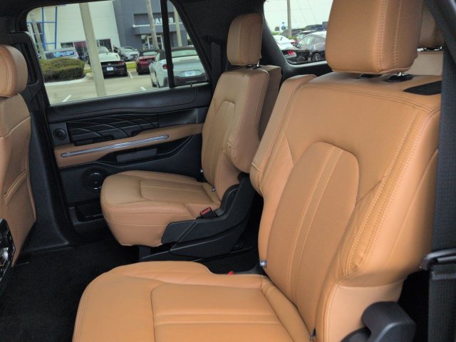 Certified 2023 Ford Expedition Max Platinum AWD/4WD image 14