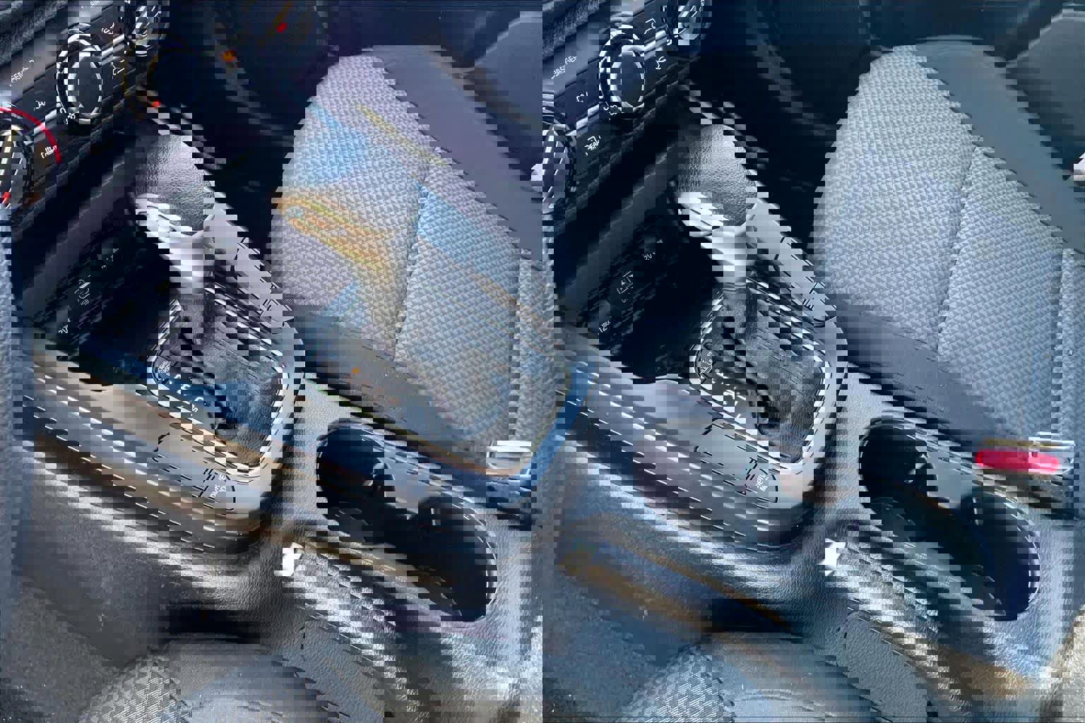 Used 2023 Kia Soul LX w/ LX Technology Package image 16