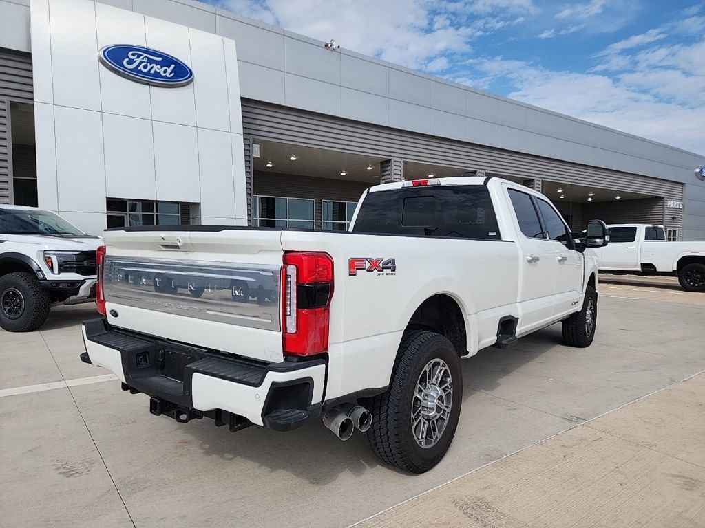 Certified 2025 Ford F350 Platinum w/ Platinum Plus Package image 4