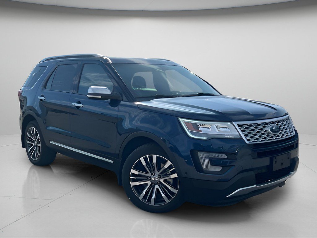Certified 2017 Ford Explorer Platinum AWD/4WD image 2