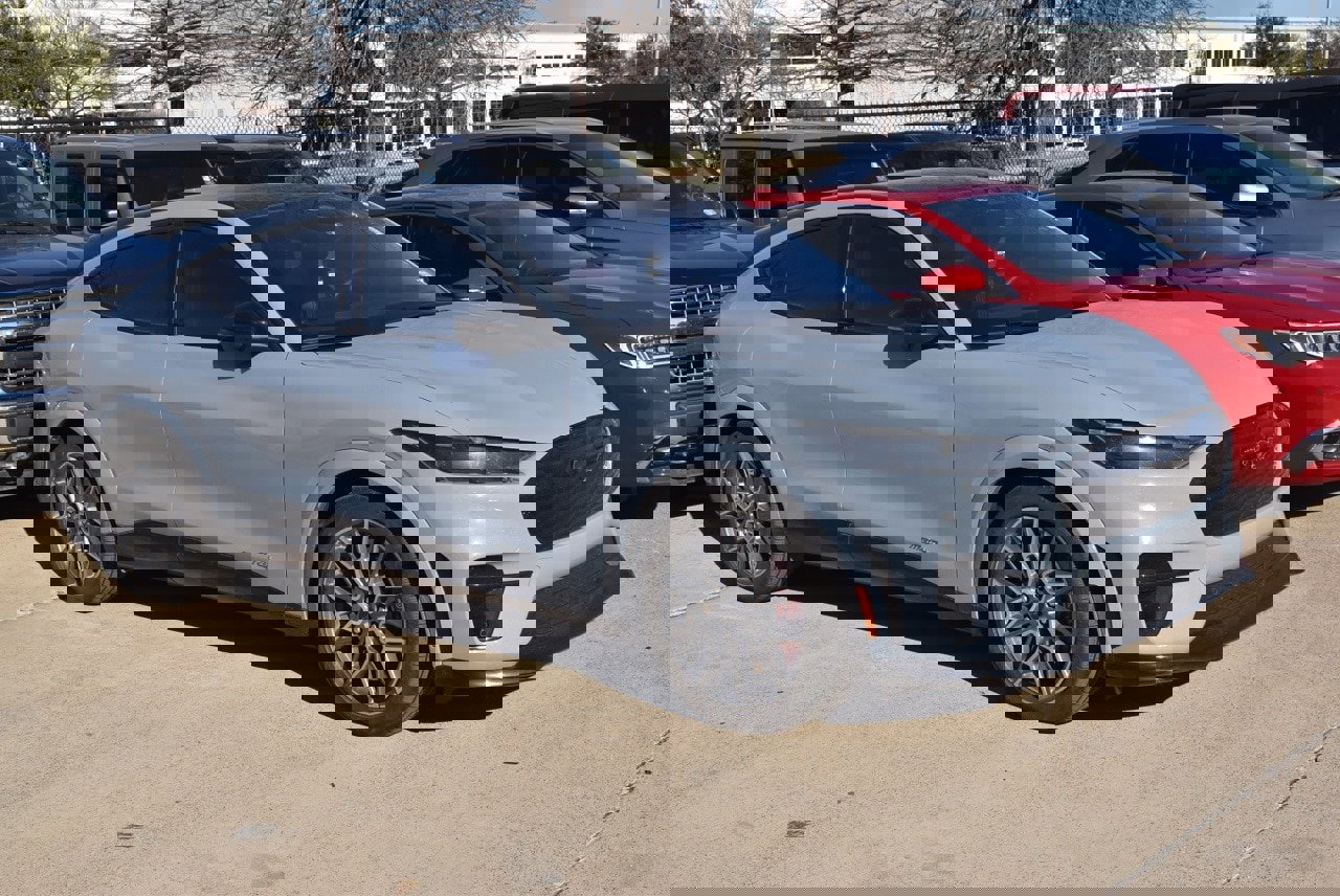 Certified 2025 Ford Mustang Mach-E GT image 8