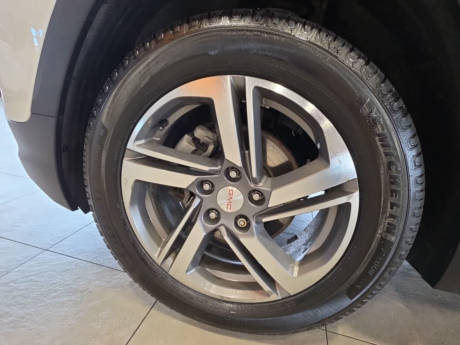 Used 2019 GMC Terrain SLT w/ Preferred Package AWD/4WD image 17