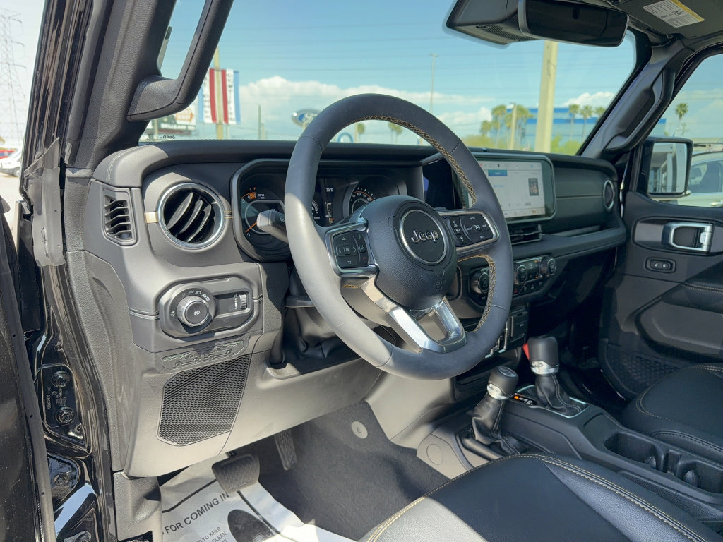 Used 2024 Jeep Wrangler Sahara w/ Technology Group image 12