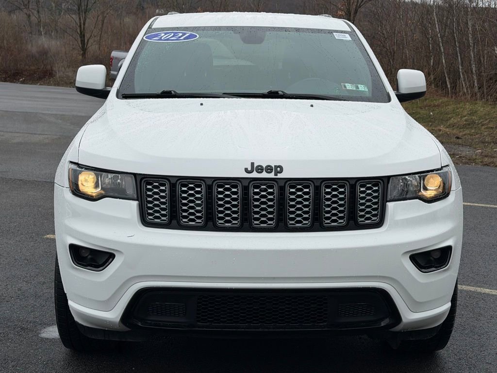 Used 2021 Jeep Grand Cherokee Laredo X image 19