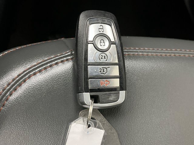 Certified 2025 Ford Expedition Active AWD/4WD image 34