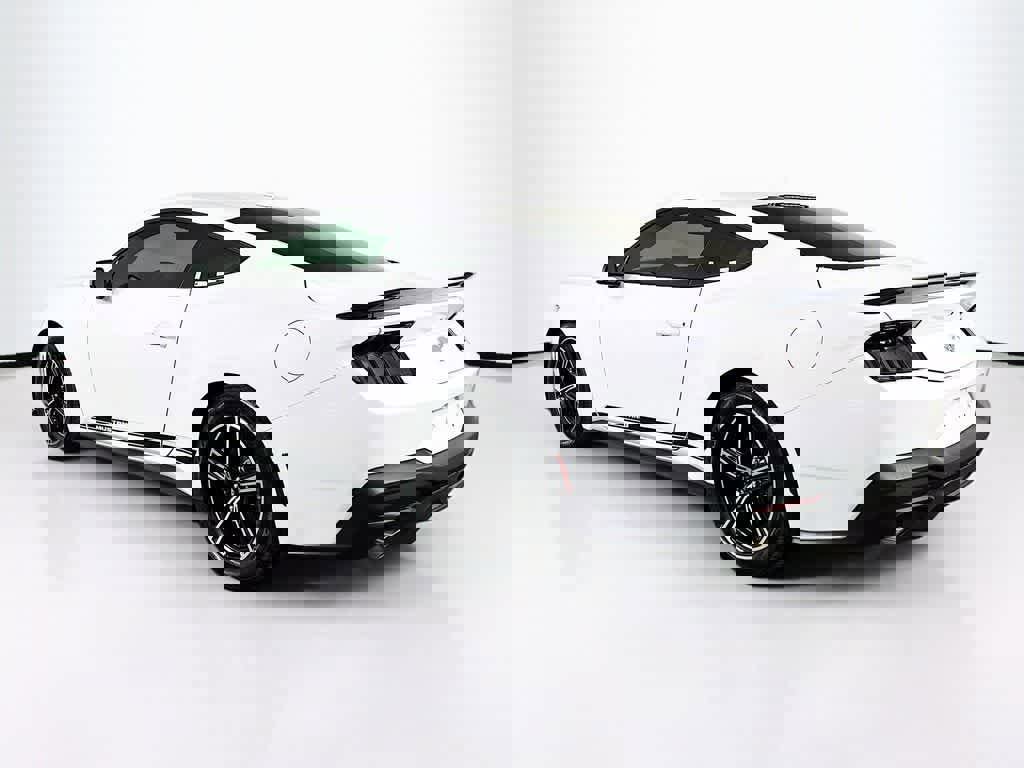 Certified 2024 Ford Mustang EcoBoost image 3