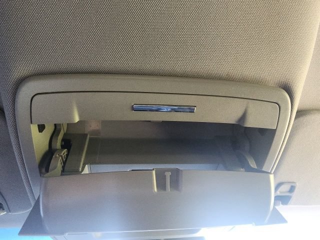 Used 2019 Chevrolet Tahoe LS w/ Enhanced Driver Alert Package AWD/4WD image 24