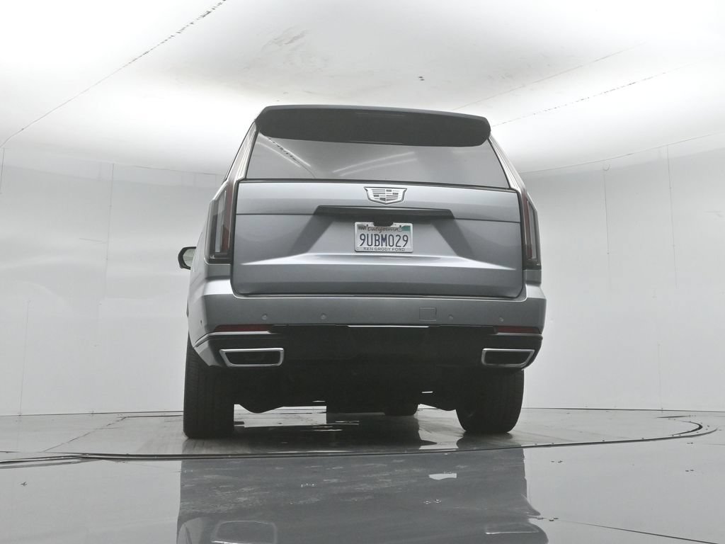 Used 2025 Cadillac Escalade Premium Luxury w/ Touring Package AWD/4WD image 57