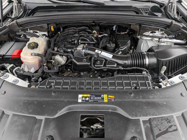 Used 2023 Jeep Grand Cherokee Altitude image 15