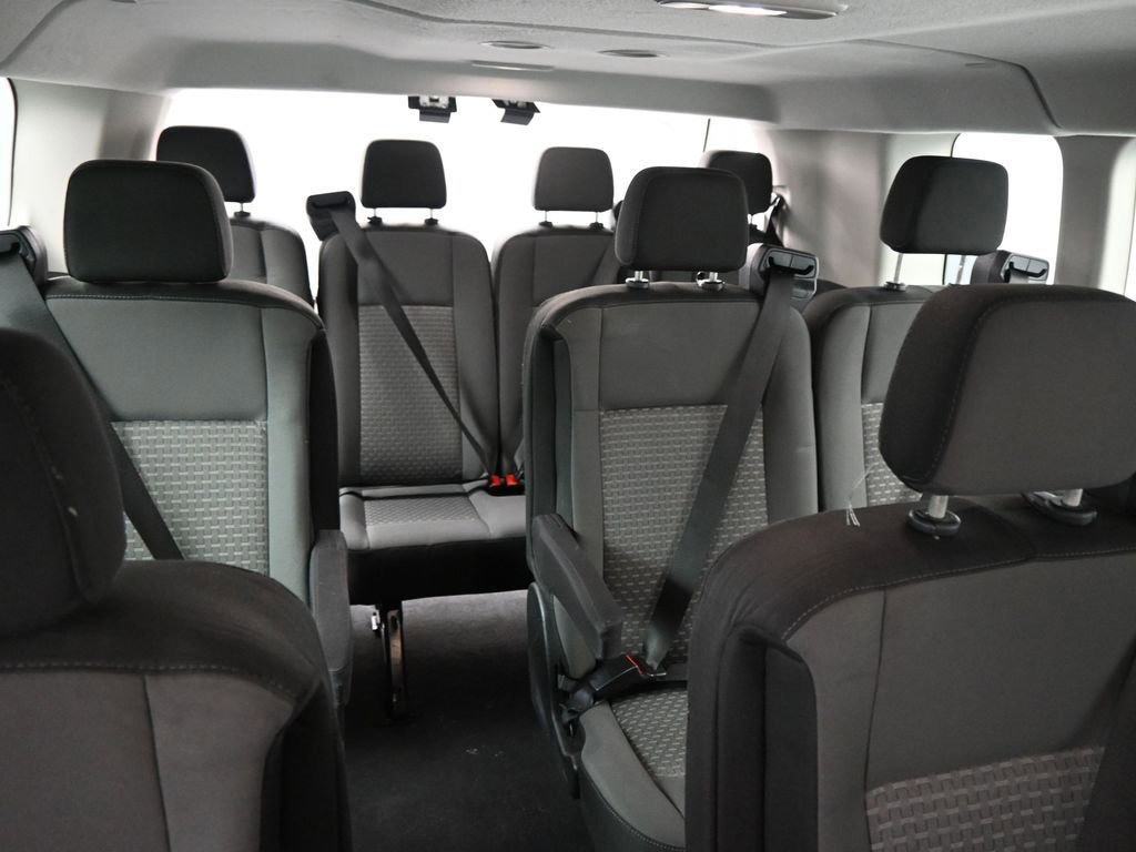 Certified 2022 Ford Transit 350 XLT RWD image 48