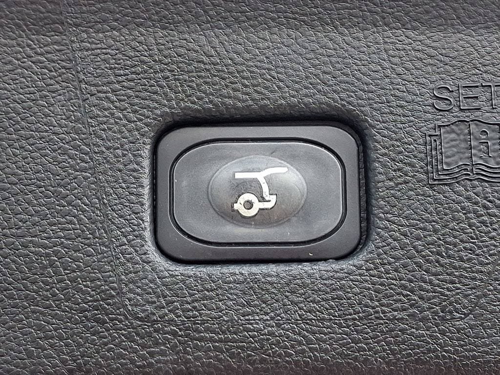 Certified 2023 Ford Edge SEL w/ Convenience Package AWD/4WD image 30
