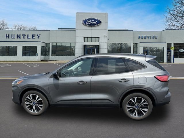 Certified 2022 Ford Escape SE w/ SE Sport Appearance Package AWD/4WD image 6