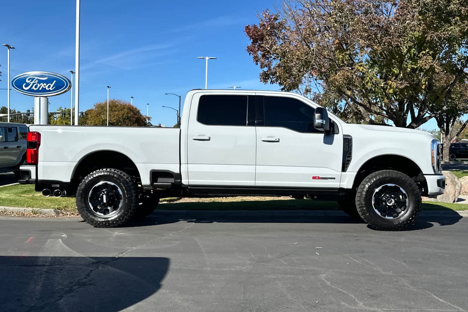 Certified 2026 Ford F250 Platinum w/ Tremor Off-Road Package AWD/4WD image 8