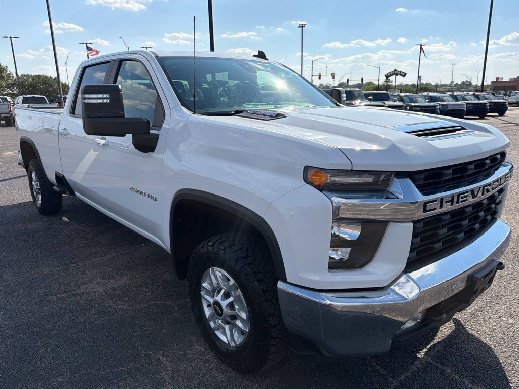 Used 2021 Chevrolet Silverado 2500 LT w/ Convenience Package AWD/4WD image 5