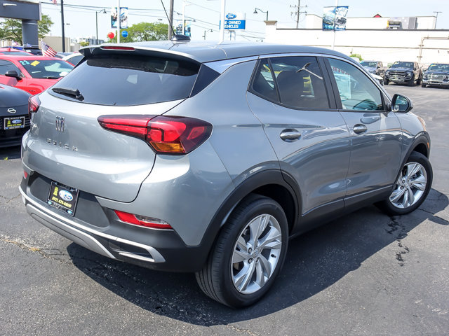 Used 2024 Buick Encore GX Preferred w/ Comfort Package FWD image 8