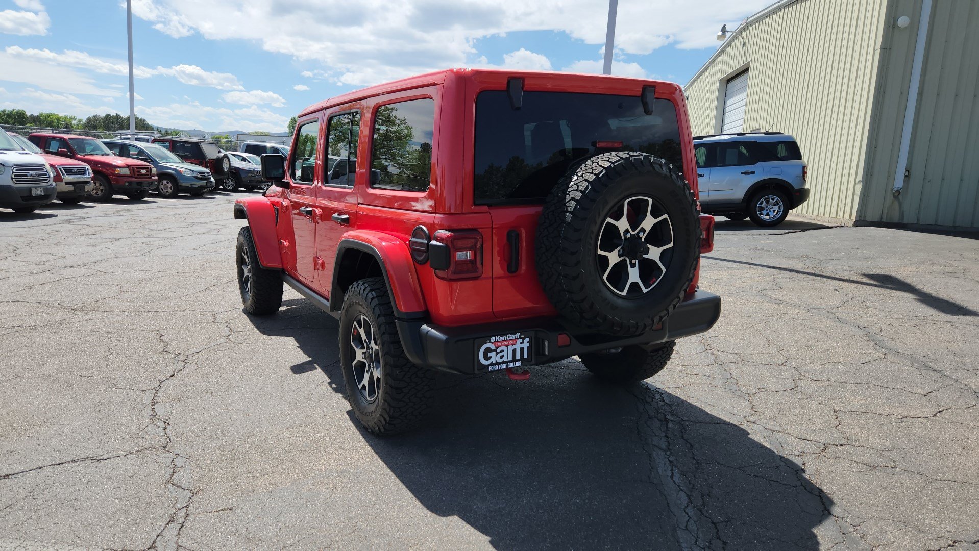 Used 2021 Jeep Wrangler Unlimited Rubicon AWD/4WD image 11