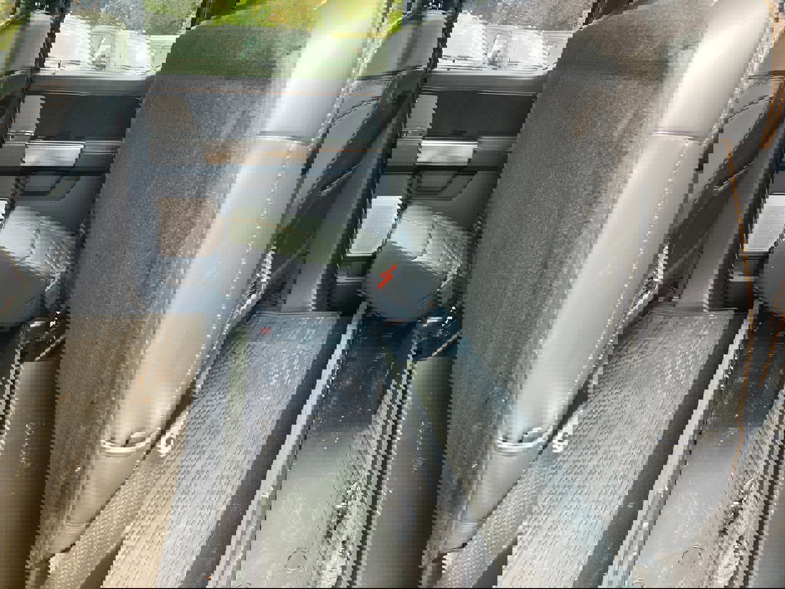 Certified 2024 Ford F350 Platinum w/ FX4 Off-Road Package image 16