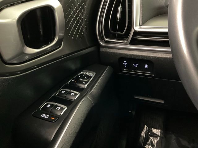 Used 2025 Kia Sorento EX image 20