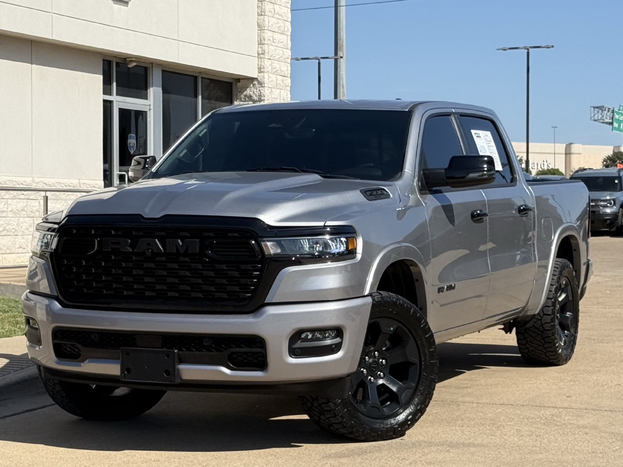 Used 2025 RAM 1500 Lone Star AWD/4WD image 2