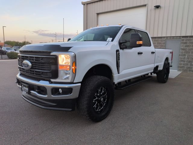 Certified 2025 Ford F350 XLT w/ FX4 Off-Road Package AWD/4WD image 7