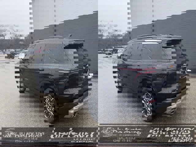 Used 2024 Chevrolet Traverse LT w/ LPO, Floor Liner Package image 21