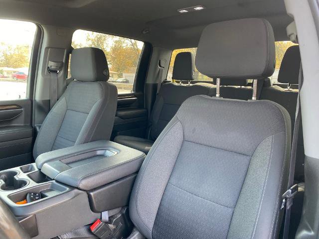 Used 2024 Chevrolet Silverado 2500 LT w/ Convenience Package image 11