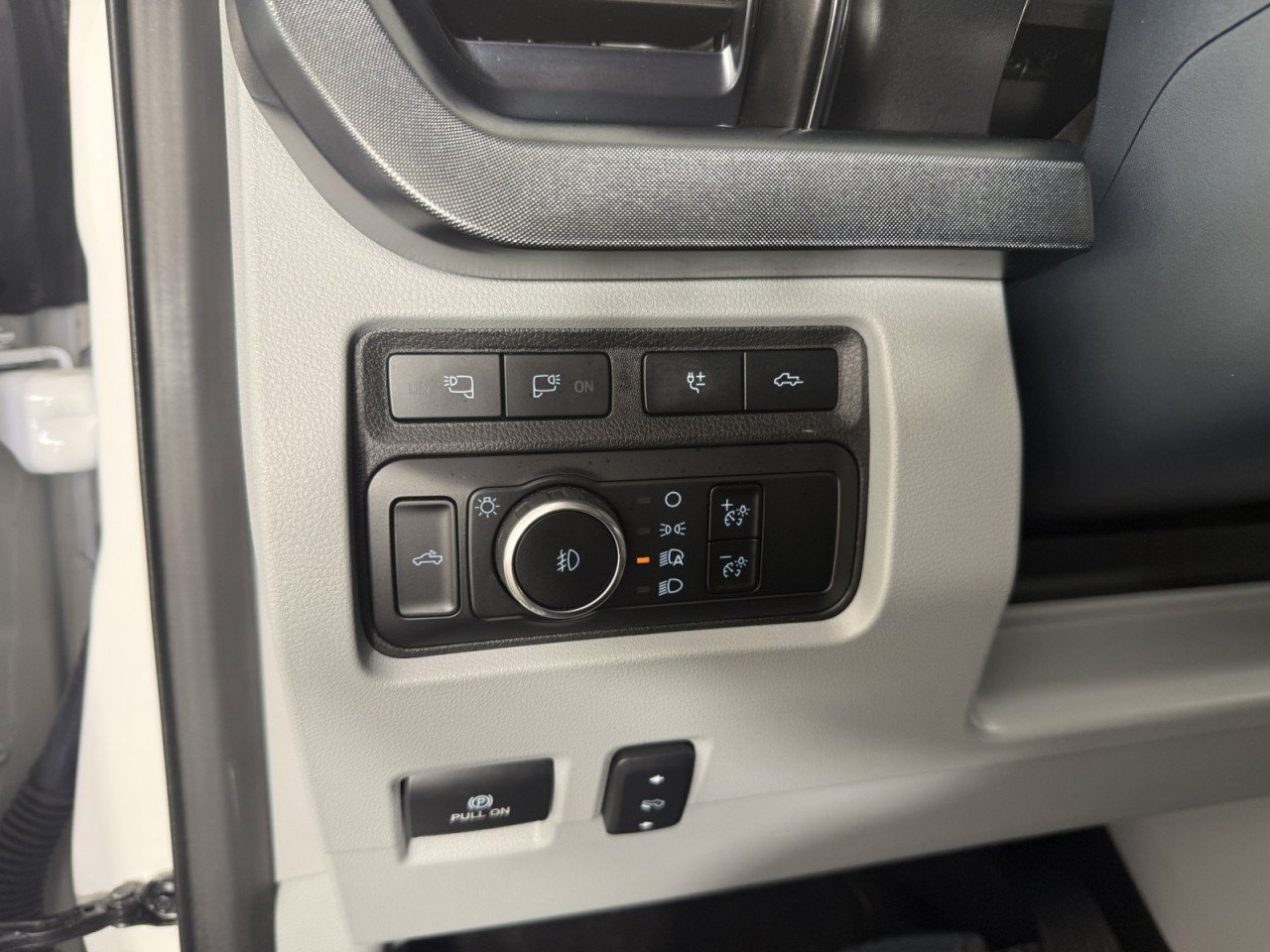 Certified 2023 Ford F450 Limited AWD/4WD image 25