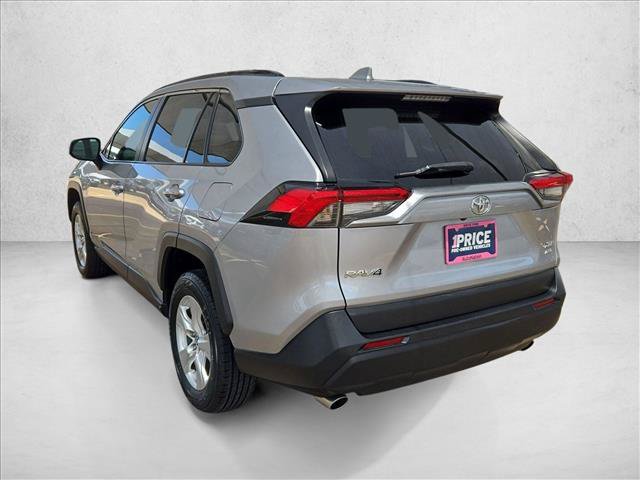 Used 2021 Toyota RAV4 XLE AWD/4WD image 8